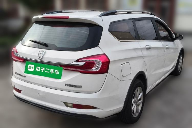 Used Baojun 310W 2017 1.5L Manual Fashion Model China V Rear Right 45 Deg