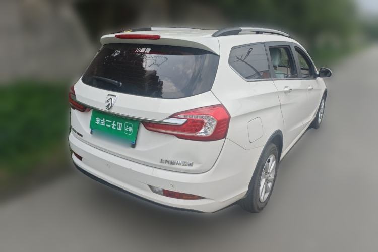 Used Baojun 310W 2017 1.5L Manual Fashion Model China V Rear Right 45 Deg
