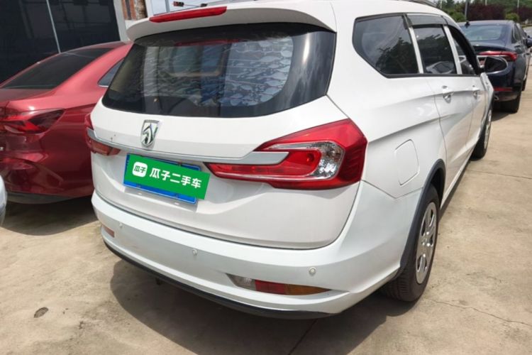 Used Baojun 310W 2017 1.5L Manual Comfort Version China VI Emission Standard Rear Right 45 Deg