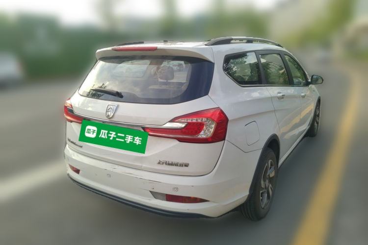 Used Baojun 310W 2017 1.5L Manual Luxury Edition China V Rear Right 45 Deg