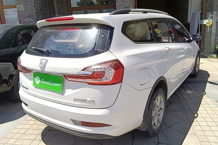 Used Baojun 310W 2017 1.5L Manual Fashion Model China V Rear Right 45 Deg