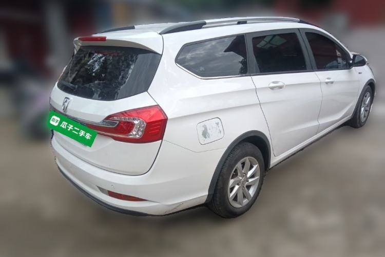 Used Baojun 310W 2017 1.5L Manual Fashion Model China V Rear Right 45 Deg