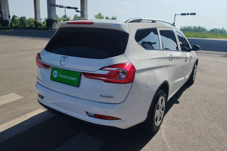 Used Baojun 310W 2017 1.5L Manual Comfort Version China V Rear Right 45 Deg
