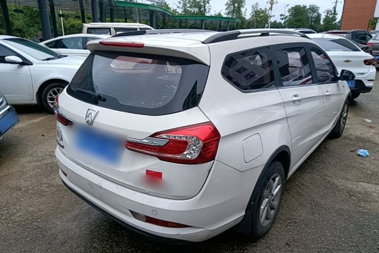 Used Baojun 310W 2017 1.5L Manual Fashion Model China V Rear Right 45 Deg