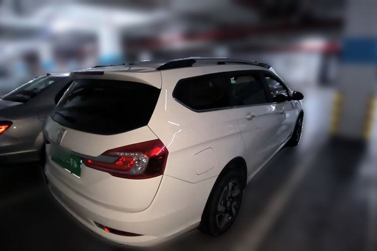 Used Baojun 310W 2017 1.5L Manual Luxury Edition China V Rear Right 45 Deg