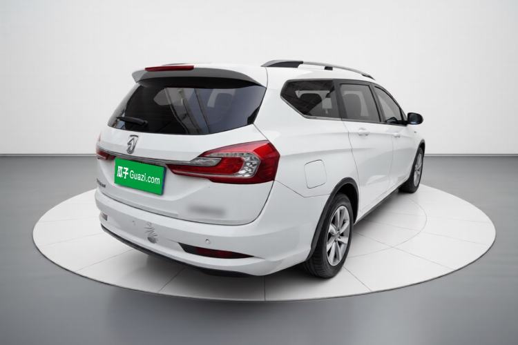 Used Baojun 310W 2017 1.5L Manual Fashion Model China V Rear Right 45 Deg