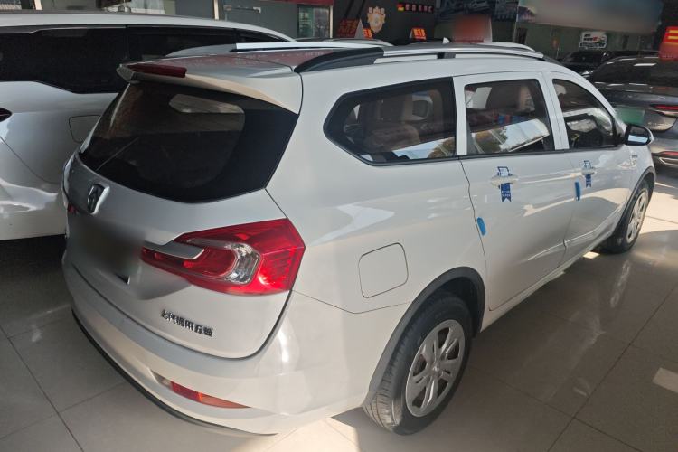 Used Baojun 310W 2017 1.5L Manual Comfort Version China VI Emission Standard Rear Right 45 Deg
