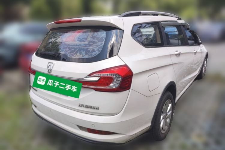 Used Baojun 310W 2017 1.5L Manual Fashion Model China V Rear Right 45 Deg