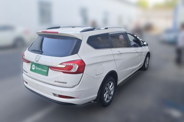 Used Baojun 310W 2017 1.5L Manual Fashion Edition China VI Rear Right 45 Deg