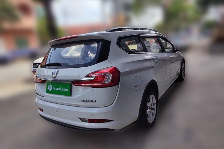 Used Baojun 310W 2017 1.5L Manual Fashion Model China V Rear Right 45 Deg