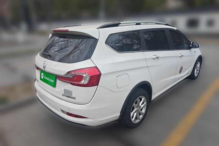 Used Baojun 310W 2017 1.5L Manual Fashion Model China V Rear Right 45 Deg
