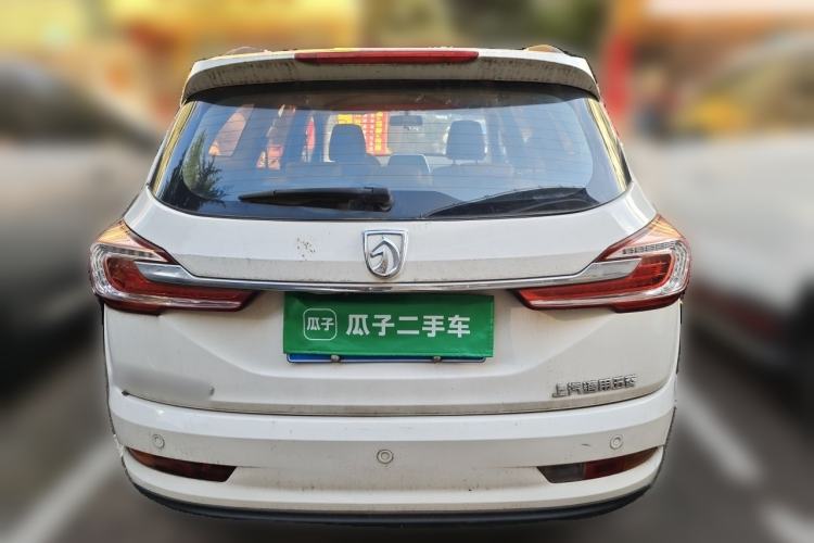 Used Baojun 310W 2017 1.5L Manual Fashion Model China V Rear