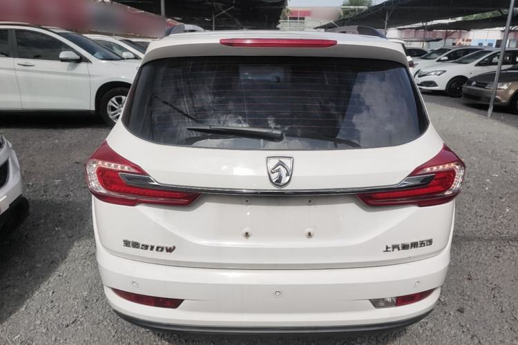 Used Baojun 310W 2017 1.5L Manual Fashion Edition China VI Rear