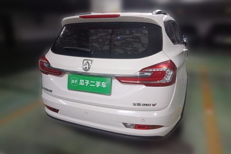 Used Baojun 310W 2017 1.5L Manual Fashion Edition China VI Rear