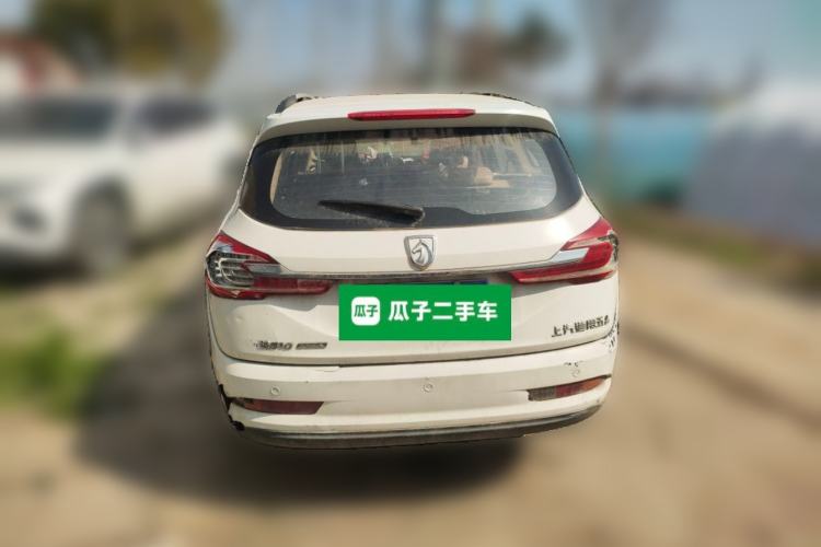 Used Baojun 310W 2017 1.5L Manual Fashion Model China V Rear
