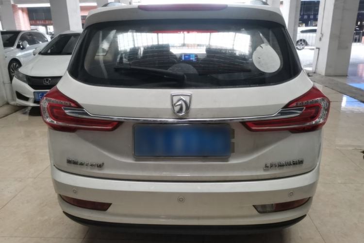 Used Baojun 310W 2017 1.5L Manual Fashion Edition China VI Rear