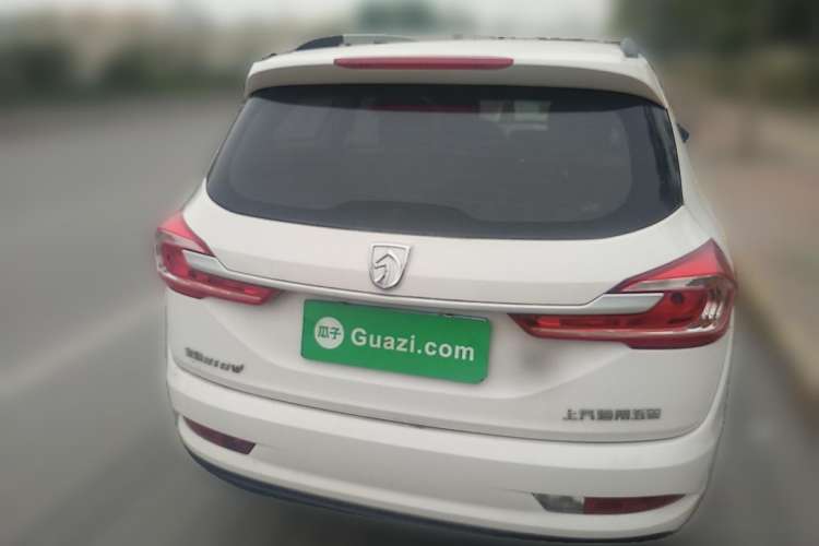Used Baojun 310W 2017 1.5L Manual Comfort Version China VI Emission Standard Rear