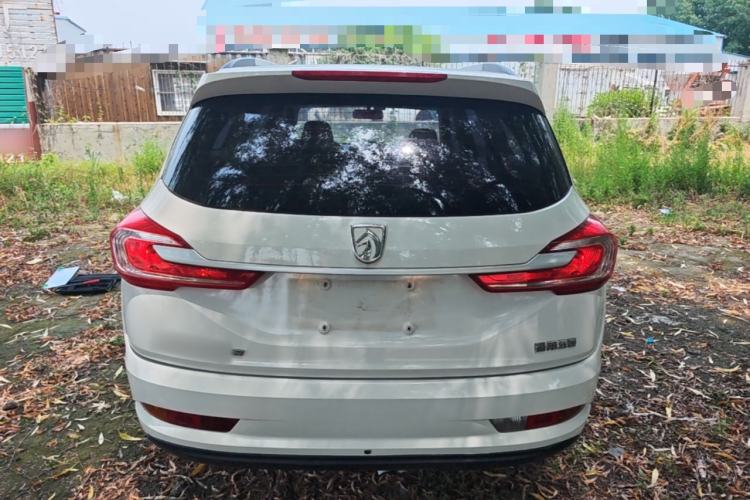 Used Baojun 310W 2017 1.5L Manual Comfort Version China V Rear