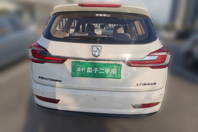 Used Baojun 310W 2017 1.5L Manual Fashion Model China V Rear