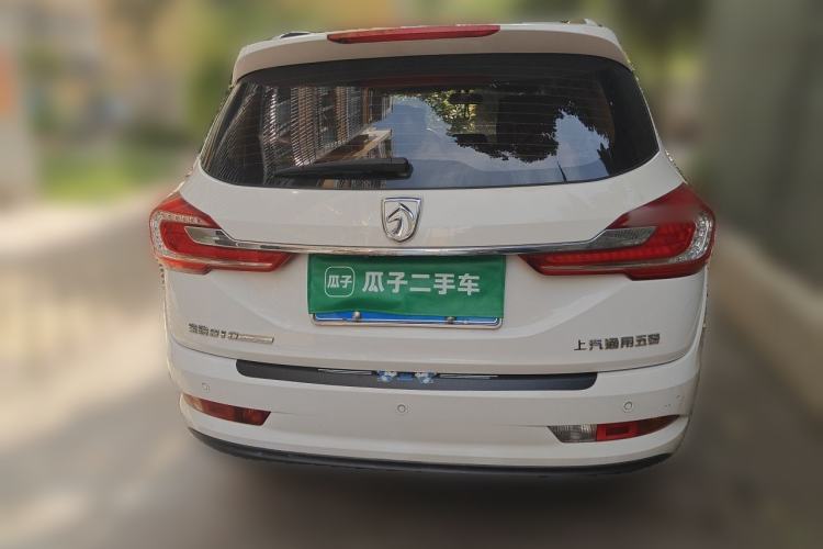 Used Baojun 310W 2017 1.5L Manual Fashion Model China V Rear