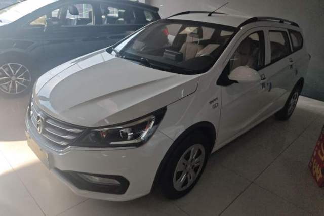 Used Baojun 310W 2017 1.5L Manual Comfort Version China VI Emission Standard