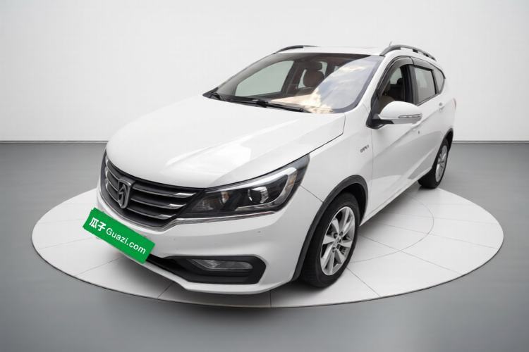 Gebrauchter Baojun 310W 2017 1.5L Manual Fashion Model China V Guazi used car, China used car export, Used car for sale, Used  cars, Cheapest cars for sale