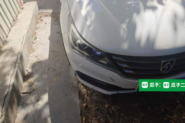 Used Baojun 310W 2017 1.5L Manual Comfort Version China VI Emission Standard Right Front Headlight