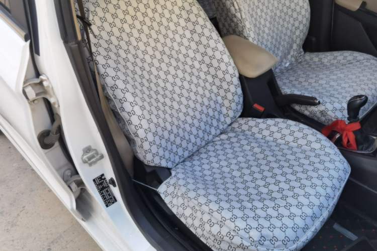 Used Baojun 310W 2017 1.5L Manual Fashion Model China V Right Front Seat