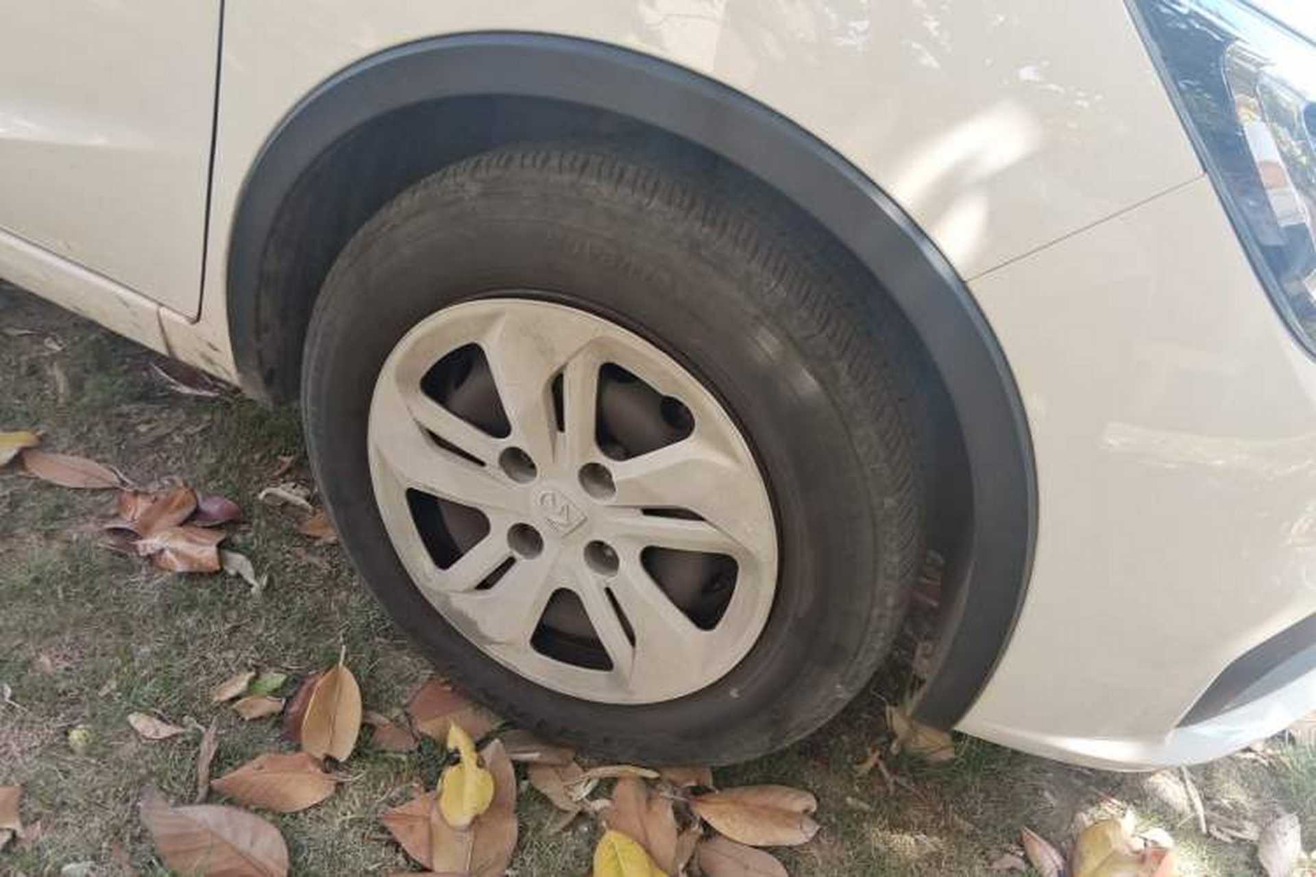 Used Baojun 310W 2017 1.5L Manual Comfort Version China V Right Front Wheel Hub
