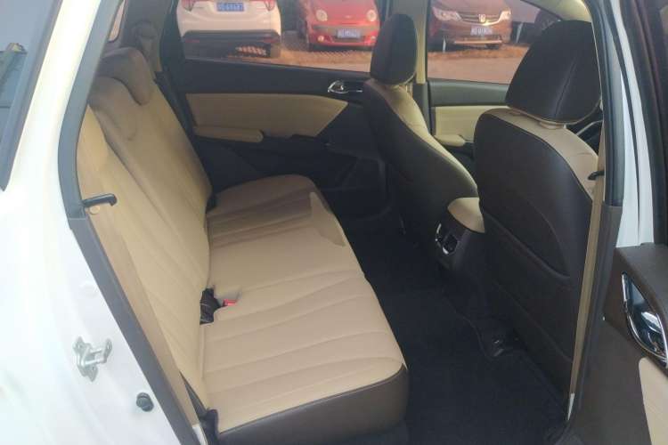 Used Baojun 310W 2017 1.5L Manual Fashion Edition China VI Right Rear Seat