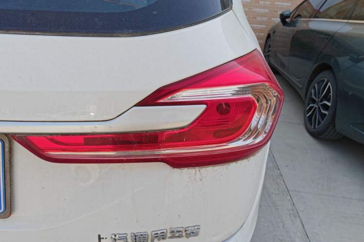 Used Baojun 310W 2017 1.5L Manual Comfort Version China V Right Rear Taillight