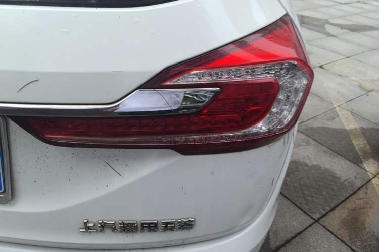 Used Baojun 310W 2017 1.5L Manual Fashion Model China V Right Rear Taillight