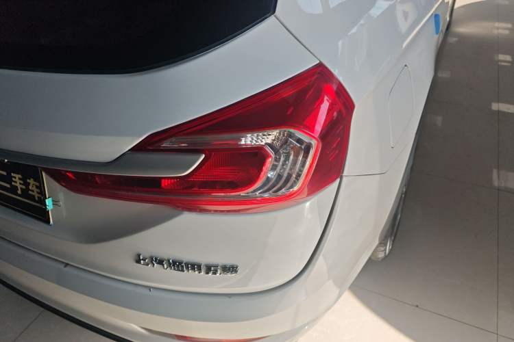 Used Baojun 310W 2017 1.5L Manual Comfort Version China VI Emission Standard Right Rear Taillight