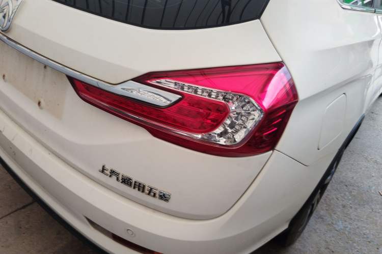 Used Baojun 310W 2017 1.5L Manual Luxury Edition China V Right Rear Taillight