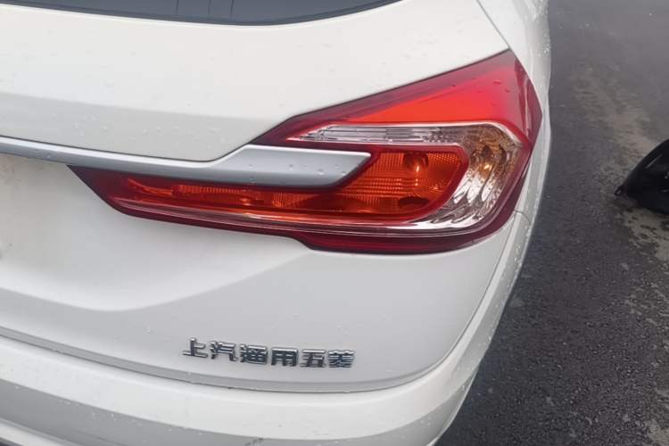Used Baojun 310W 2017 1.5L Manual Comfort Version China V Right Rear Taillight