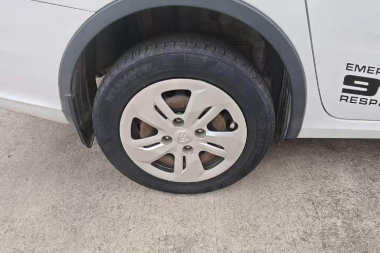 Used Baojun 310W 2017 1.5L Manual Comfort Version China V Right Rear Wheel Hub