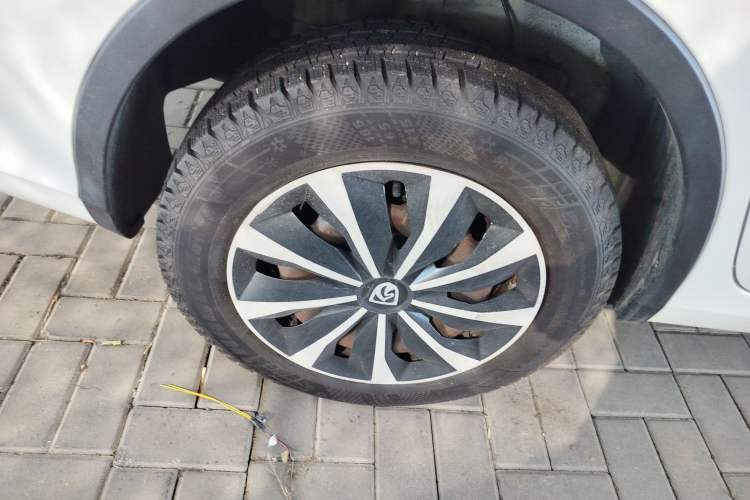 Used Baojun 310W 2017 1.5L Manual Comfort Version China V Right Rear Wheel Hub