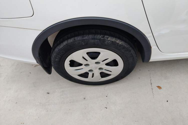 Used Baojun 310W 2017 1.2L Manual Value Edition China V Right Rear Wheel Hub