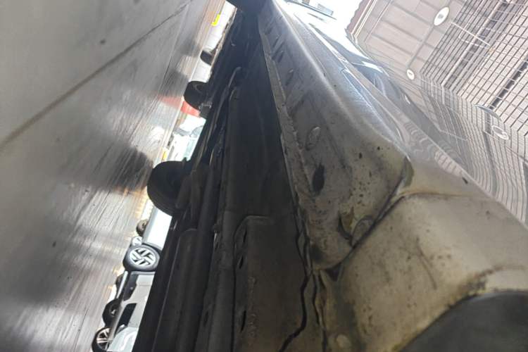Used Baojun 310W 2017 1.5L Manual Comfort Version China V Right Side Sill