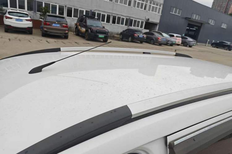 Used Baojun 310W 2017 1.5L Manual Comfort Version China V Roof