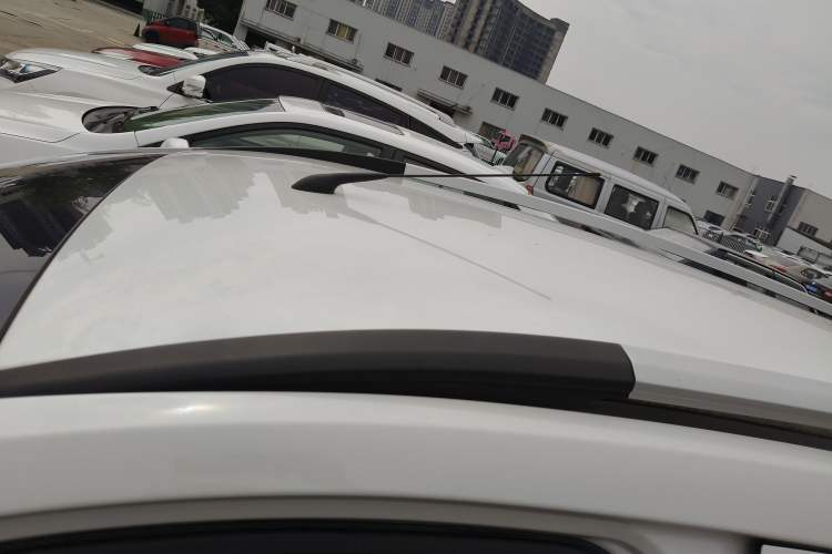 Used Baojun 310W 2017 1.5L Manual Comfort Version China V Roof