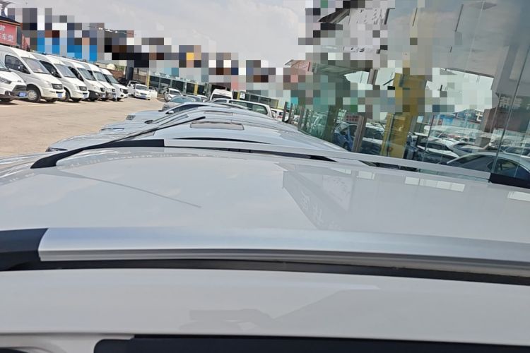 Used Baojun 310W 2017 1.5L Manual Fashion Model China V Roof