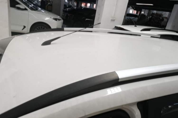 Used Baojun 310W 2017 1.5L Manual Fashion Edition China VI Roof