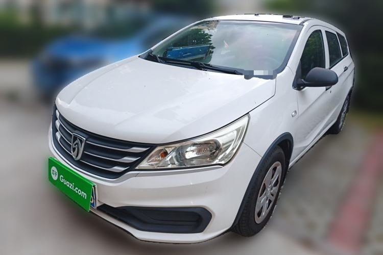 Used Baojun 310W 2017 1.2L Manual Value Edition China V Guazi used car, China used car export, Used car for sale, Used  cars, Cheapest cars for sale