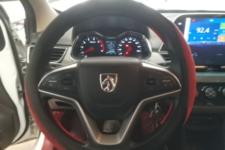 Used Baojun 310W 2017 1.5L Manual Fashion Edition China VI Steering Wheel