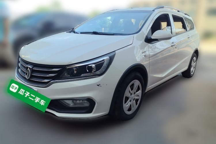 Used Baojun 310W 2017 1.5L Manual Comfort Version China VI Emission Standard Guazi used car, China used car export, Used car for sale, Used  cars, Cheapest cars for sale