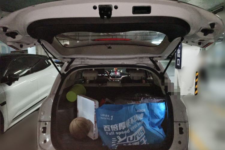Used Baojun 310W 2017 1.5L Manual Fashion Model China V Trunk