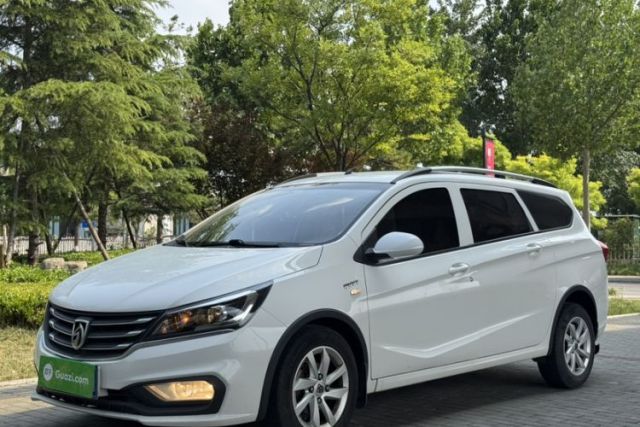 Used Baojun 310W 2017 1.5L Manual Comfort Version China V
