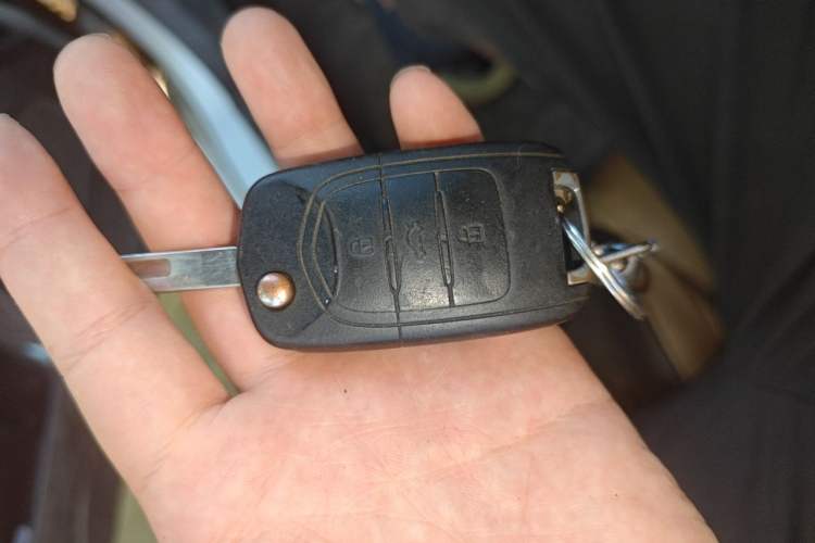 Used Baojun 310W 2017 1.5L Manual Fashion Edition China VI Vehicle Key