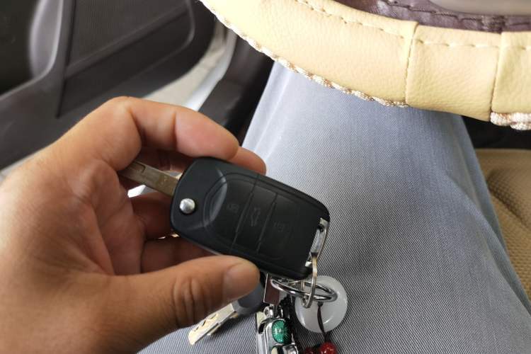 Used Baojun 310W 2017 1.5L Manual Comfort Version China VI Emission Standard Vehicle Key